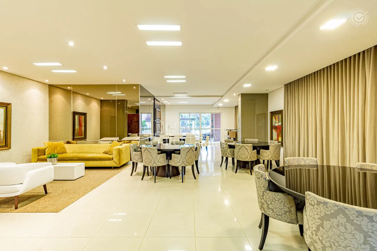 Незамебльована квартира 180 м² з кухнею відкритого плану — photo 21