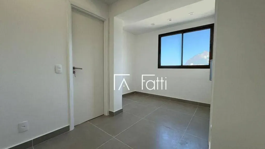 Apartamento sem mobília com 3 dormitórios, 3 banheiros — photo 17