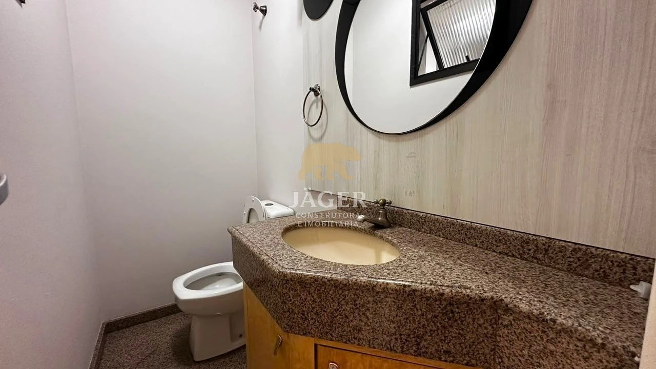 3-bedroom house with a home office — photo 14
