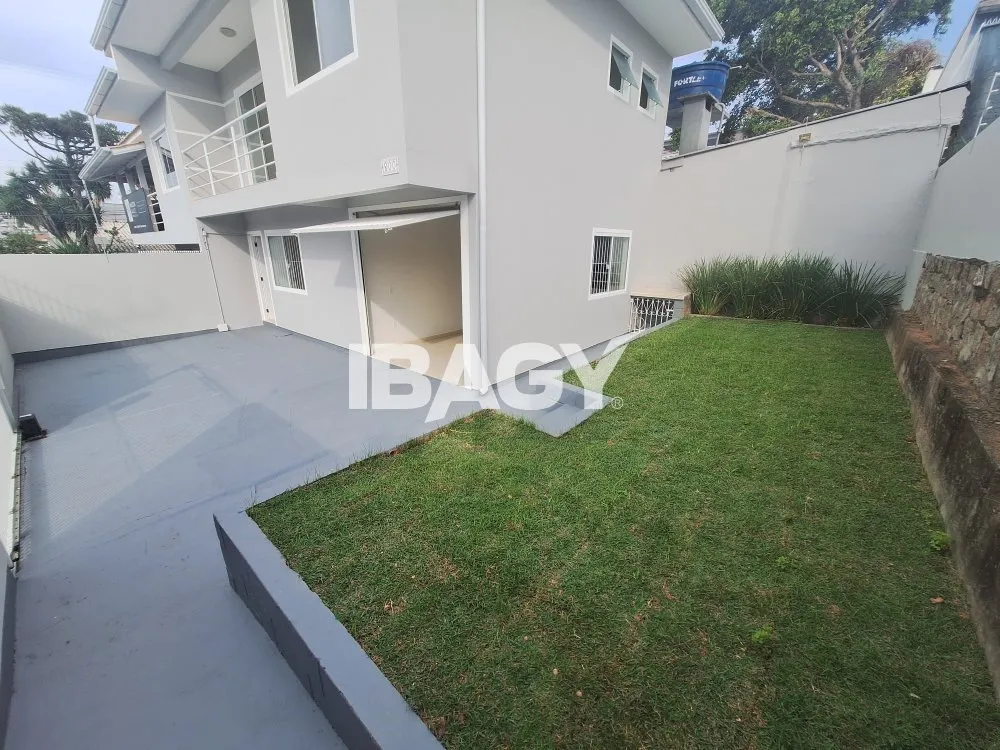 House with 3 bedrooms, 2 parking spaces and balcony grill — photo 27