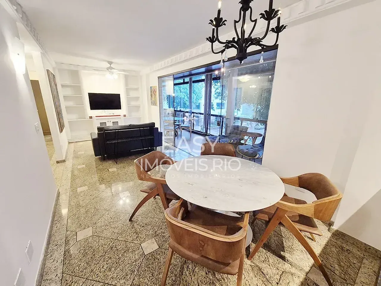 Apartamento com 2 quartos e 3 banheiros — photo 11