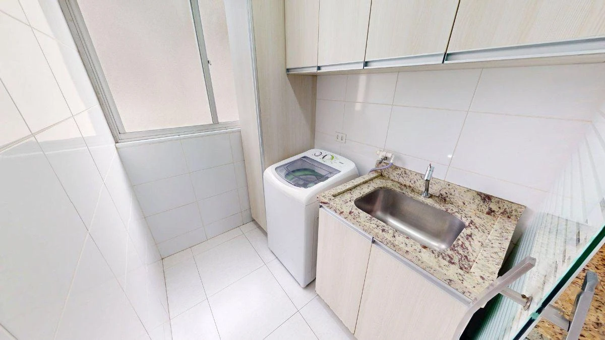 2-bedroom apartment with a washing machine — photo 6