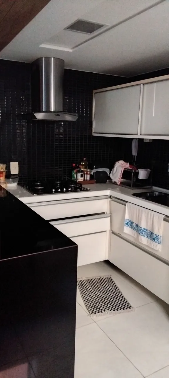 Apartamento mobiliado, 52 m², com vista para a água