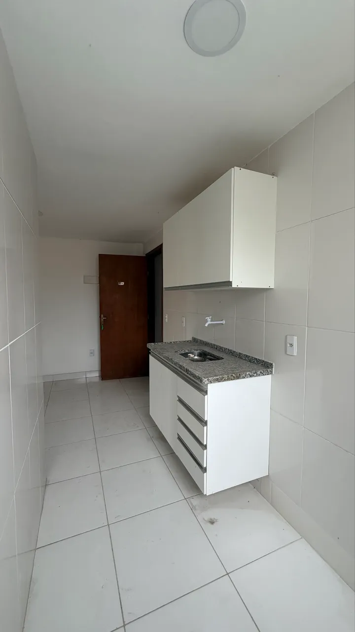 2-bedroom apartment with 1 bathroom, no parking