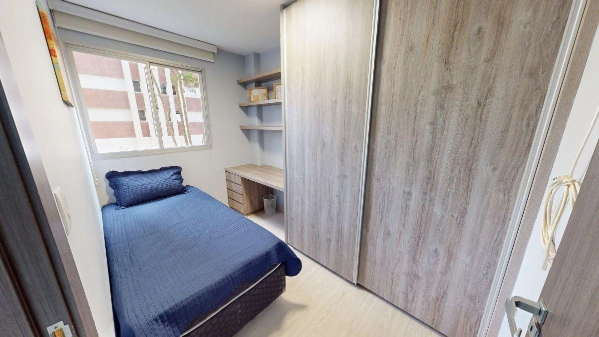 2-bedroom apartment with a washing machine — photo 13