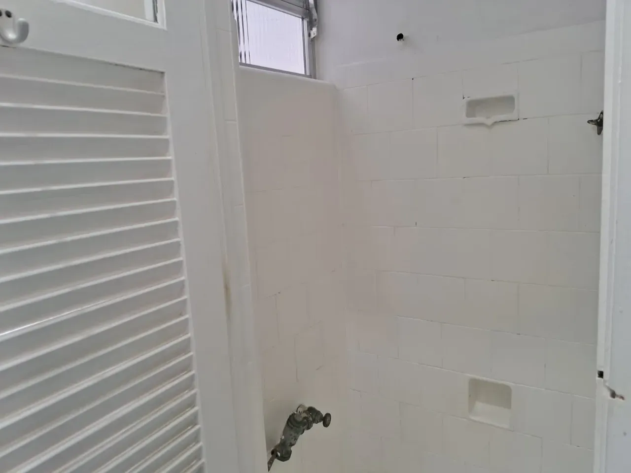Apartment on the 3rd floor with wood or laminate floors — photo 7