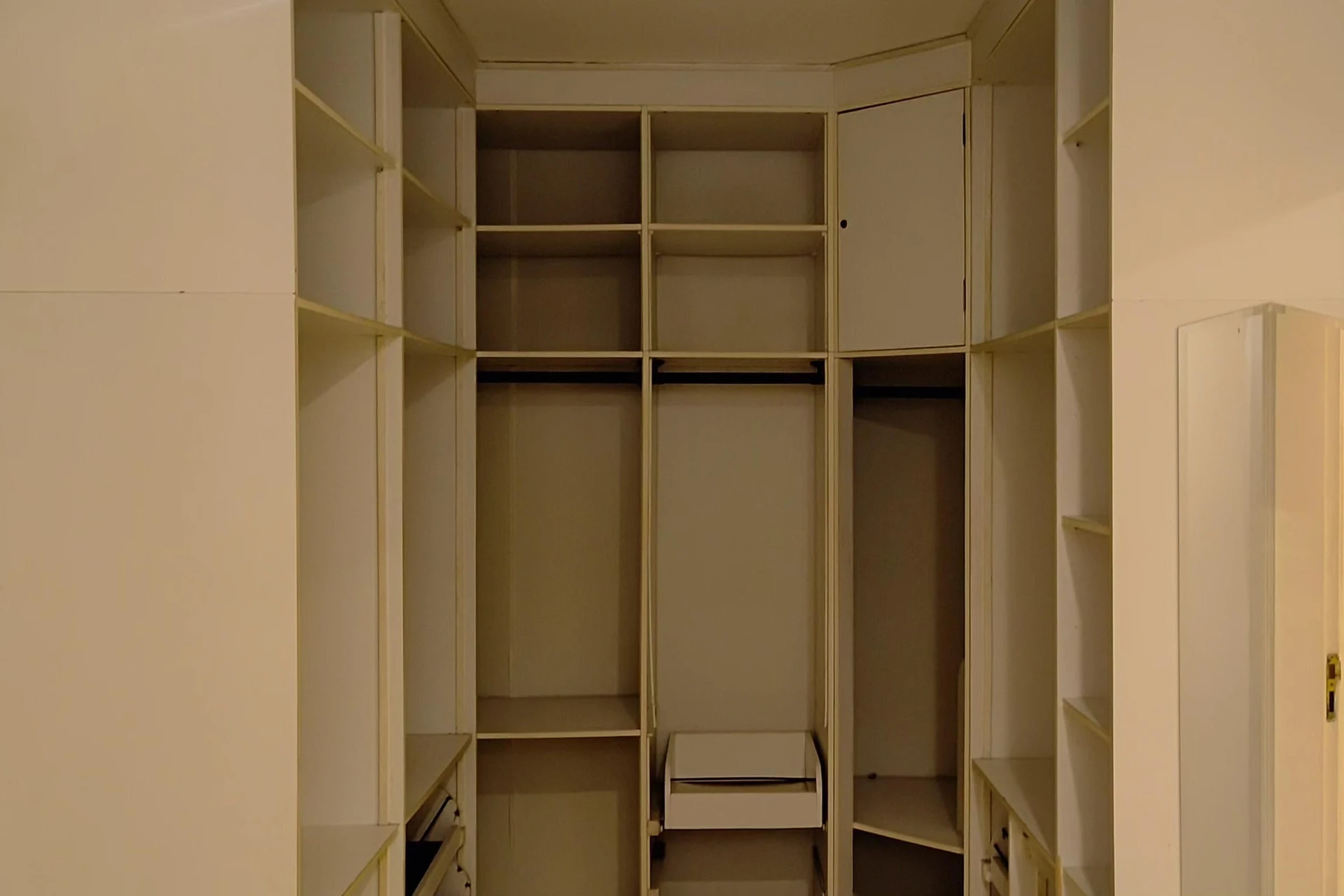 Casa mobiliada em condomínio com 6 suítes e 8 banheiros — photo 12