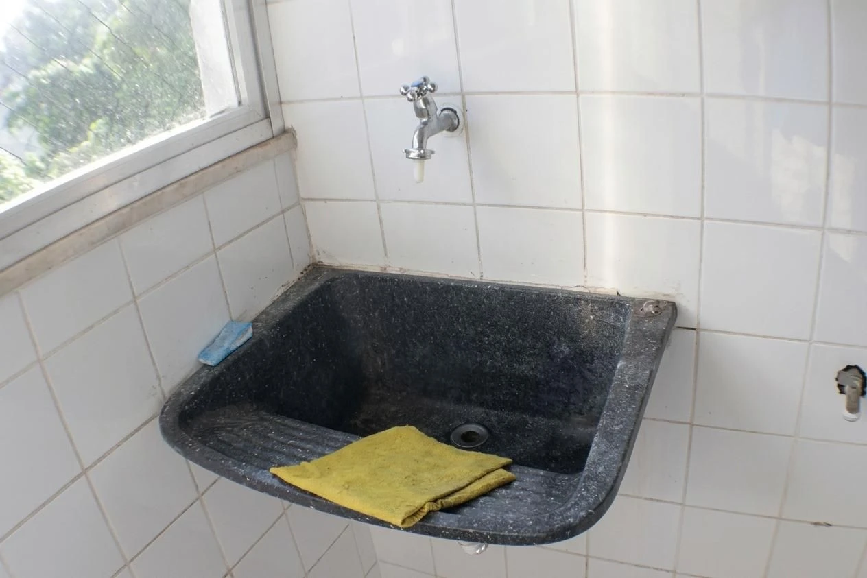 Departamento de 2 dormitorios, 1 con baño propio, 65 m²