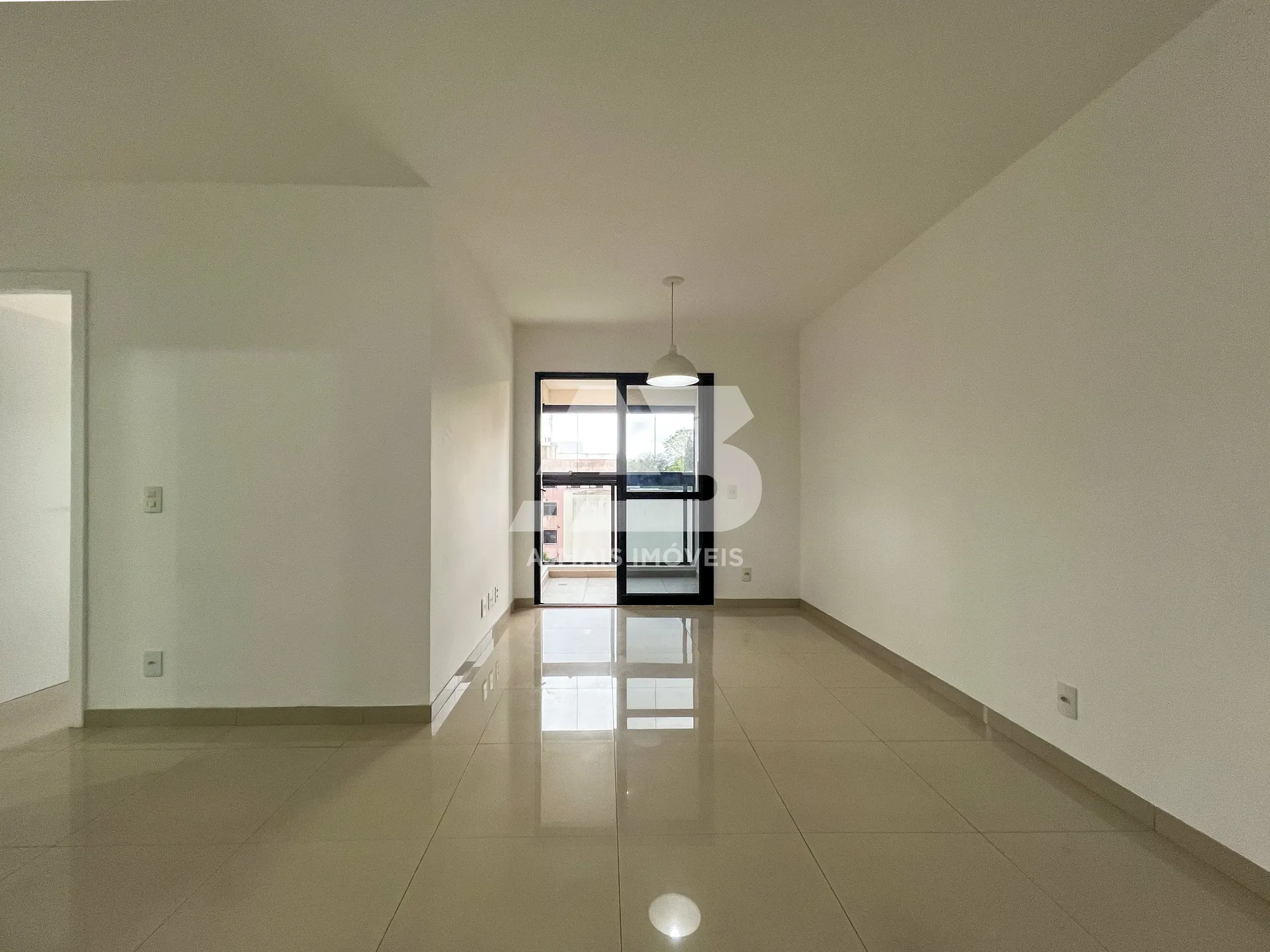 Apartment, 65 m², with a glass-enclosed balcony — photo 6