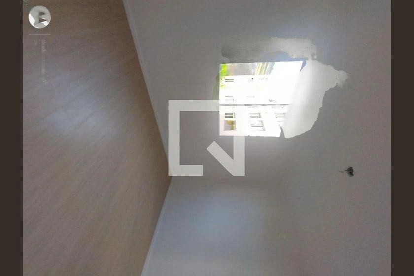 42 m² rental apartment with 2 bedrooms and 1 parking spot — photo 3