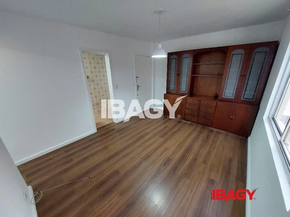 Apartamento sin estacionamiento, cocina cerrada y 75 m² — photo 7