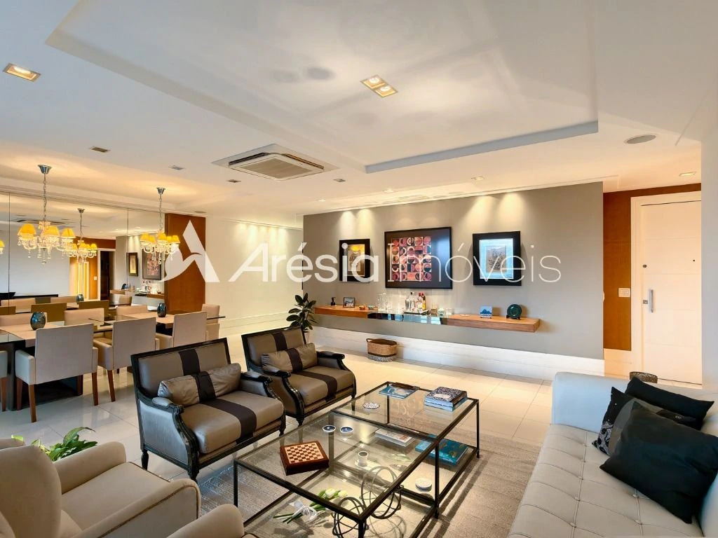 Furnished apartment with 4 bedrooms and private BBQ area — photo 27