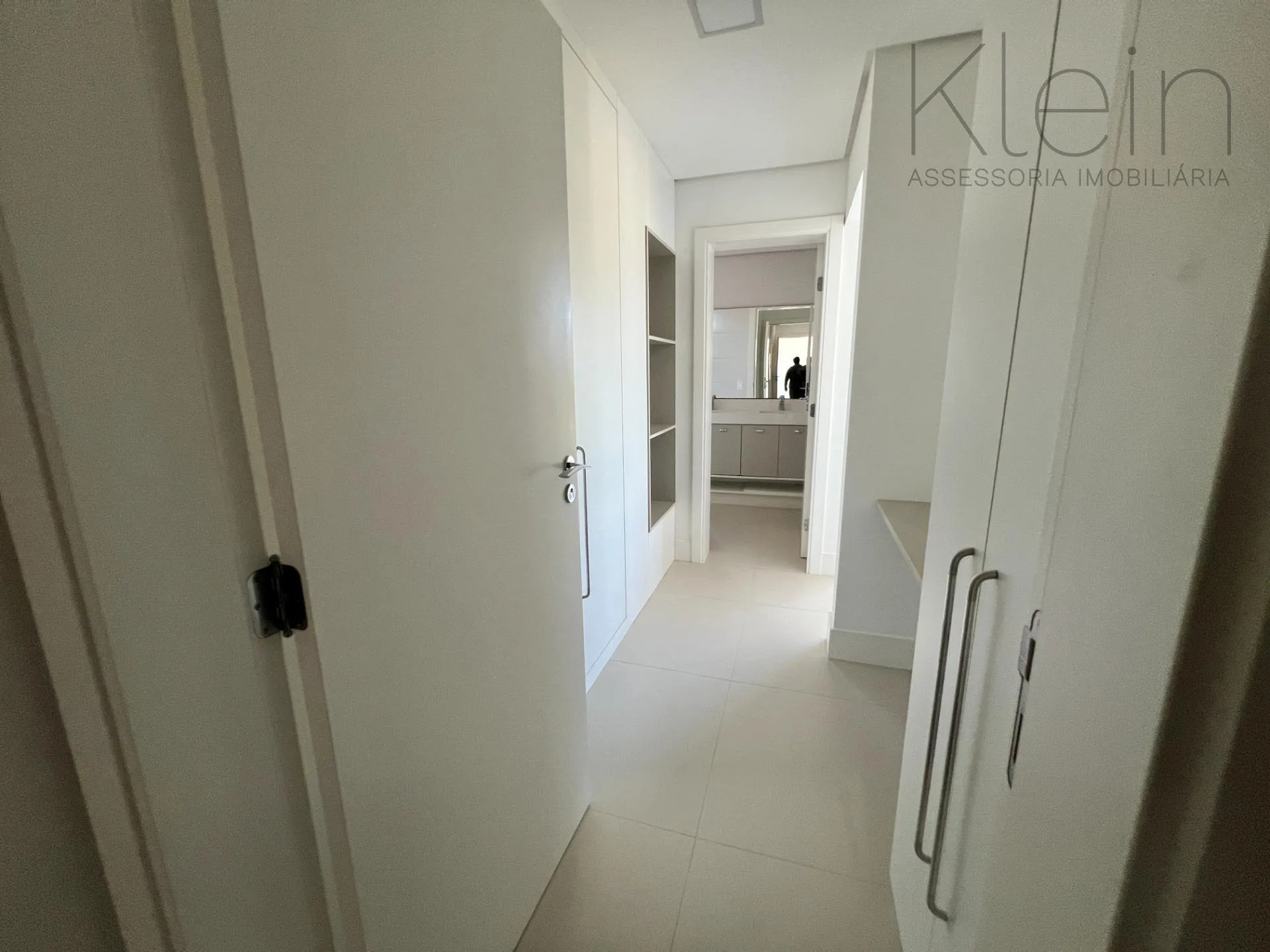 115 m² apartment with 3 en-suites and 3 parking spots — photo 20