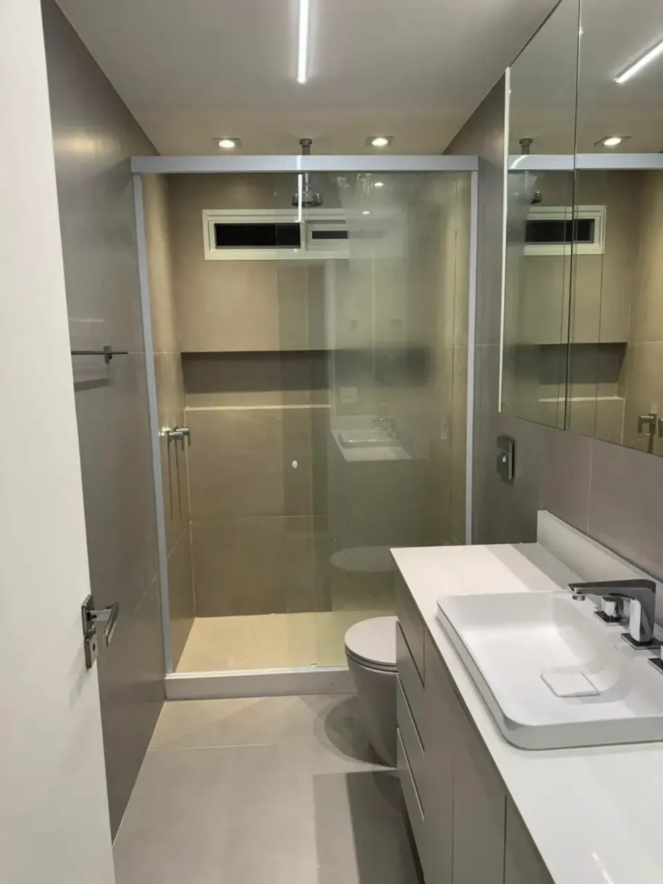Furnished 81 m² apartment with 2 bedrooms and gas stove — photo 3