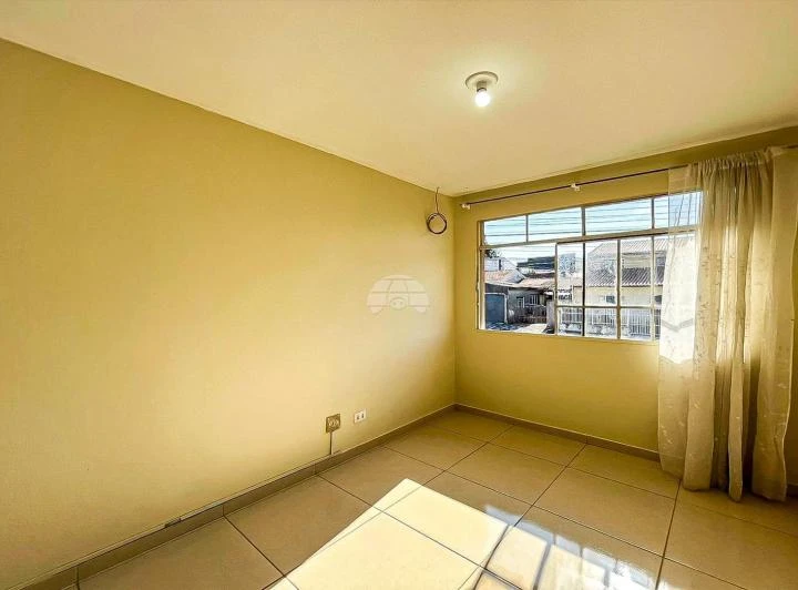 1-bedroom apartment with parking, 37 m² in good condition — photo 6