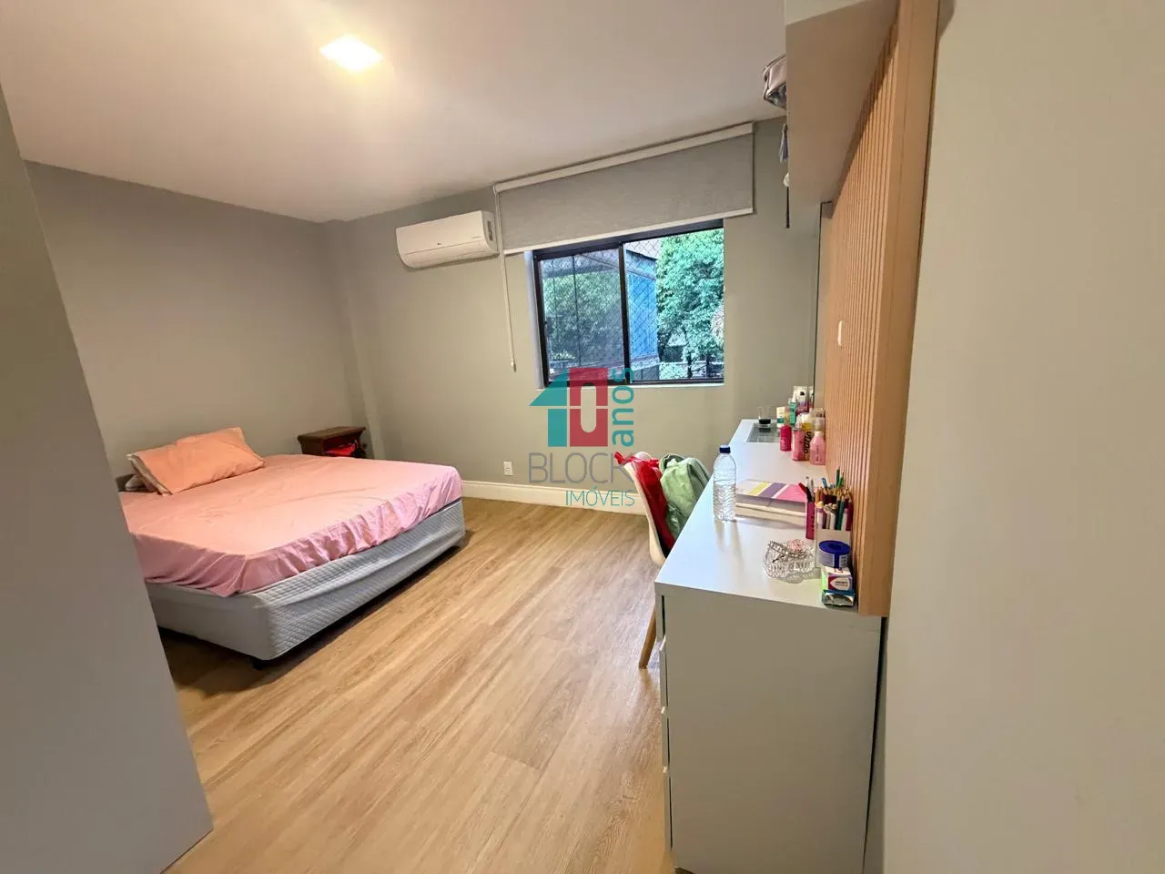 4-bedroom apartment with a washing machine — photo 4