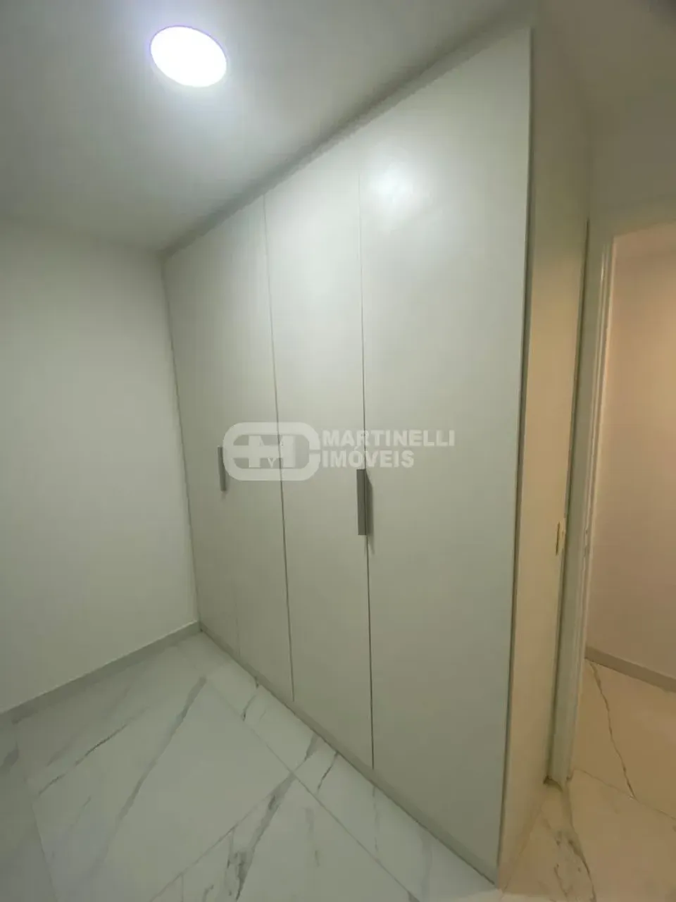Unfurnished apartment with 3 bedrooms and 1 bathroom — photo 14
