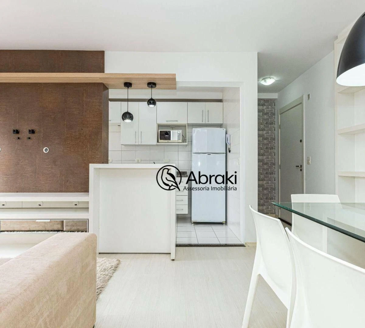 Furnished 59 m² apartment with 2 bedrooms and office — photo 2