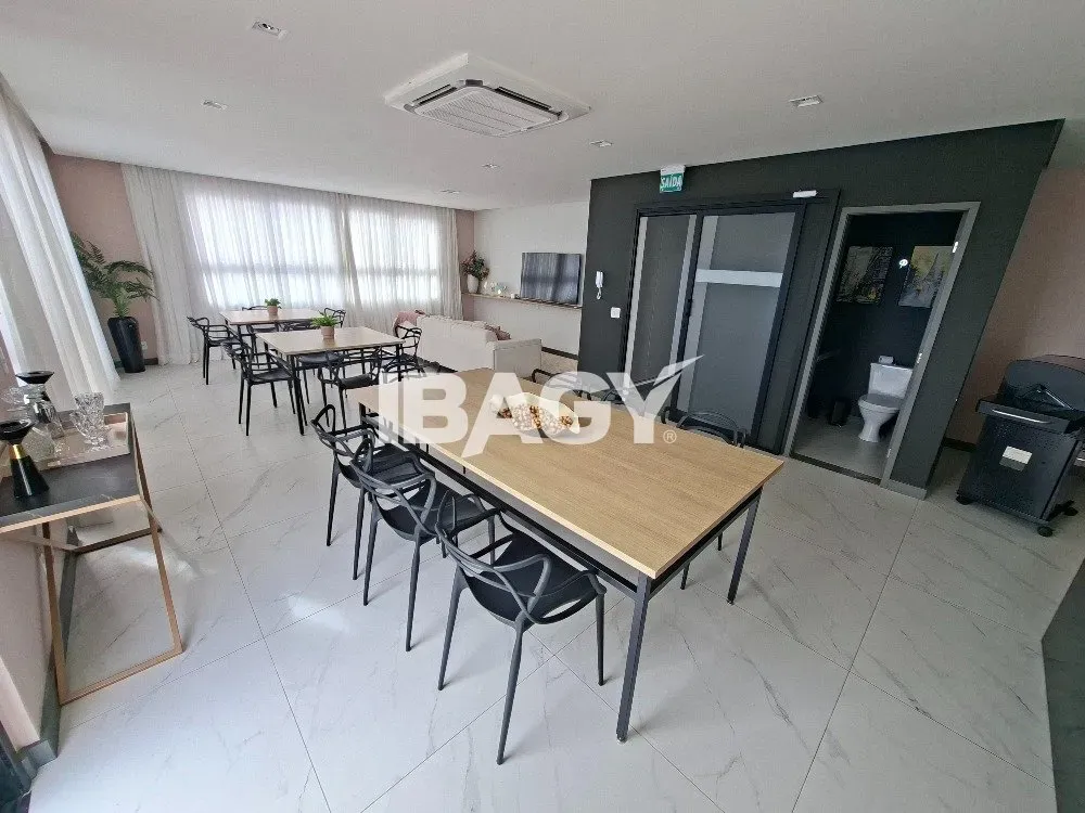 Меблированное студио 57 м² с 1 спальней и парковкой — photo 13