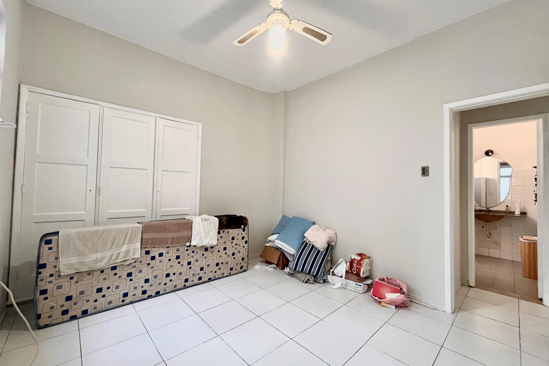Furnished apartment with 2 bedrooms and 1 bathroom — photo 4