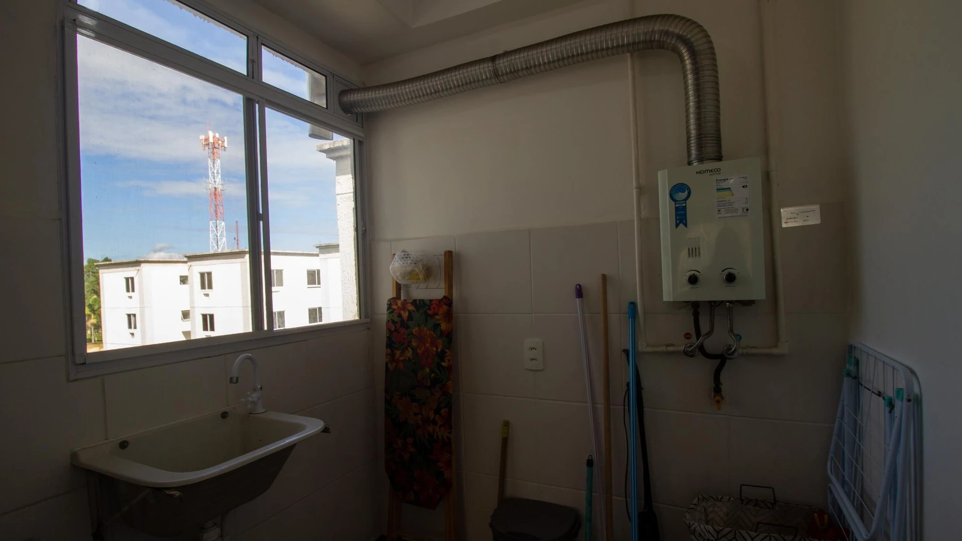 Apartamento mobiliado com 2 quartos e cozinha integrada a gás — photo 18