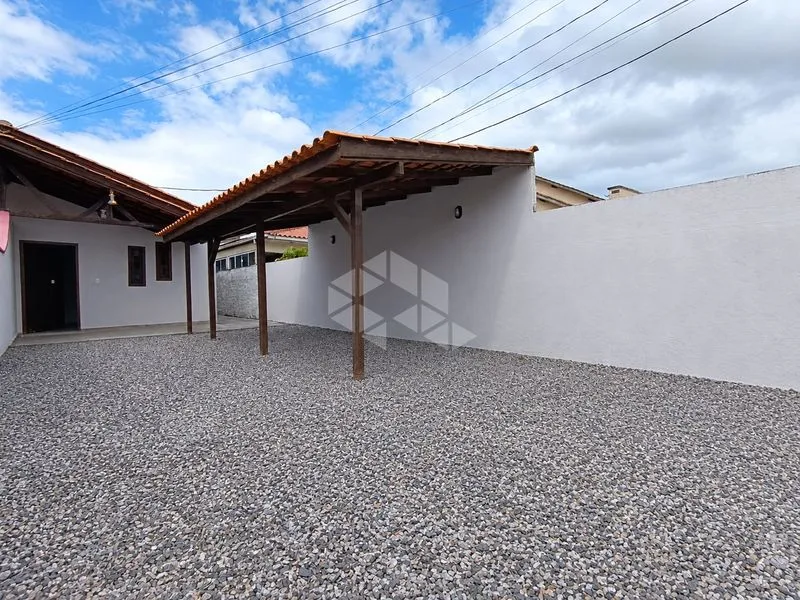 Garden in a 2-bedroom house, 80 m² — photo 14