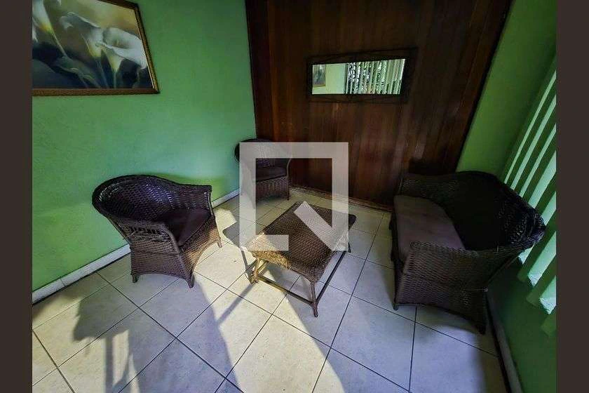 Furnished apartment with 2 bedrooms and 102 m² — photo 30