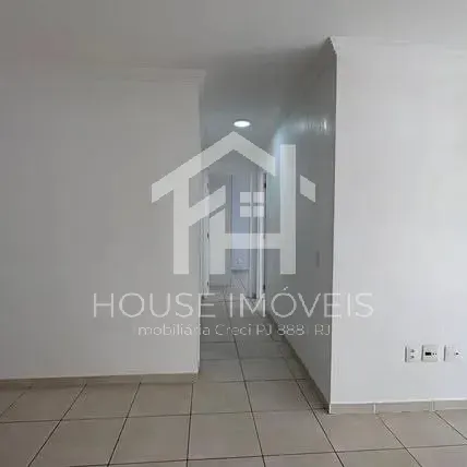 2-bedroom apartment in a building with a tennis court — photo 9