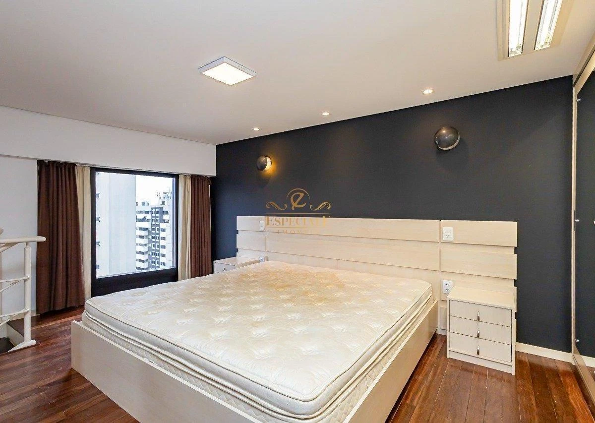One-bedroom apartment in a building with a gym
