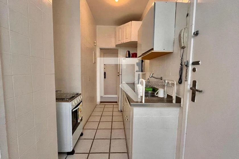 Apartamento mobiliado de 60 m² com 2 quartos e 2 banheiros — photo 21