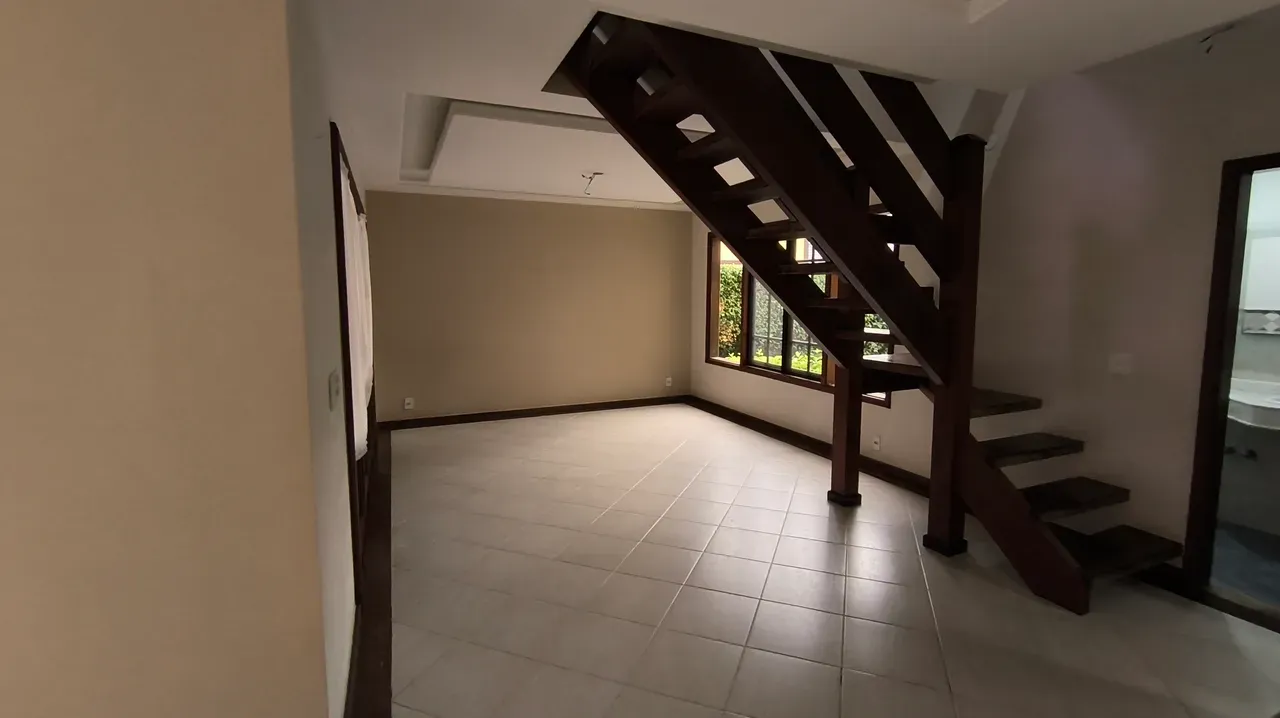 115 m² house with a grill on the balcony and a bathtub — photo 17