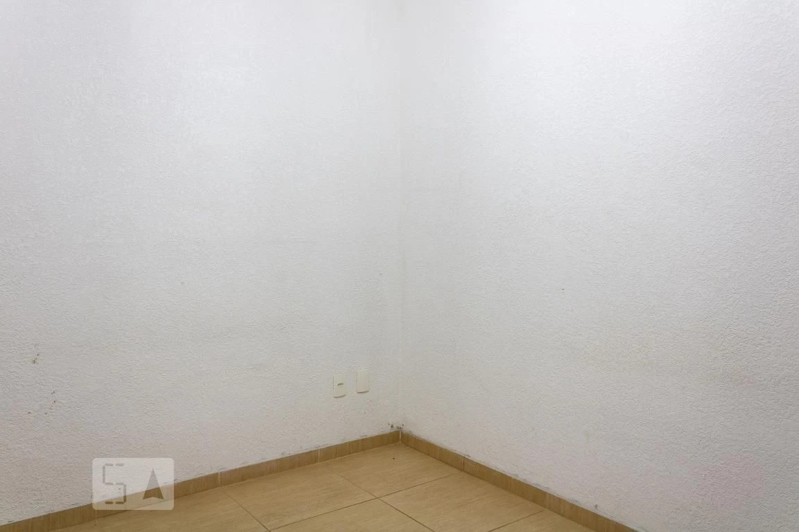 Apartamento com 2 quartos e área de lavanderia — photo 19
