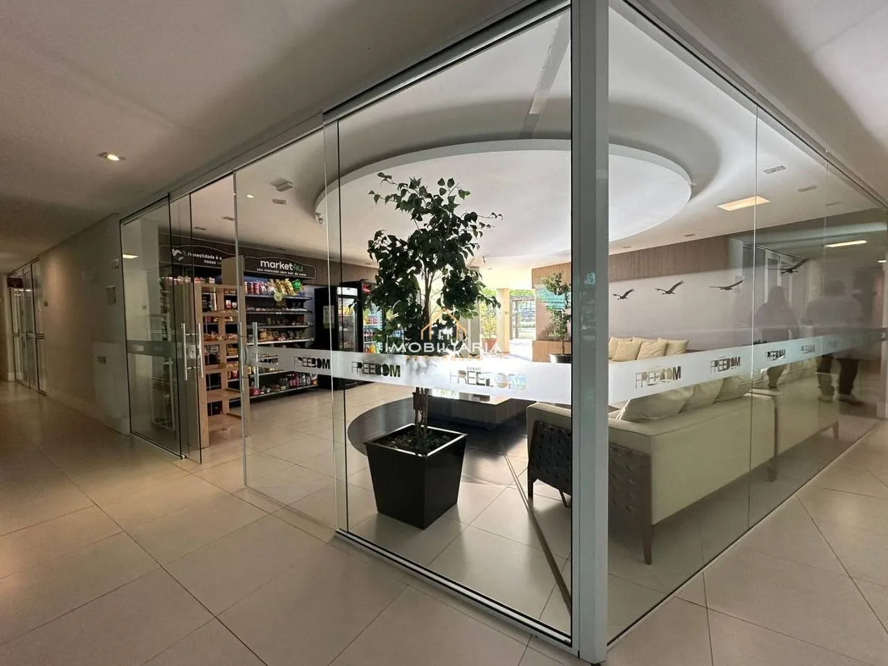 2-bedroom apartment with 3 bathrooms and 99 m² — photo 37