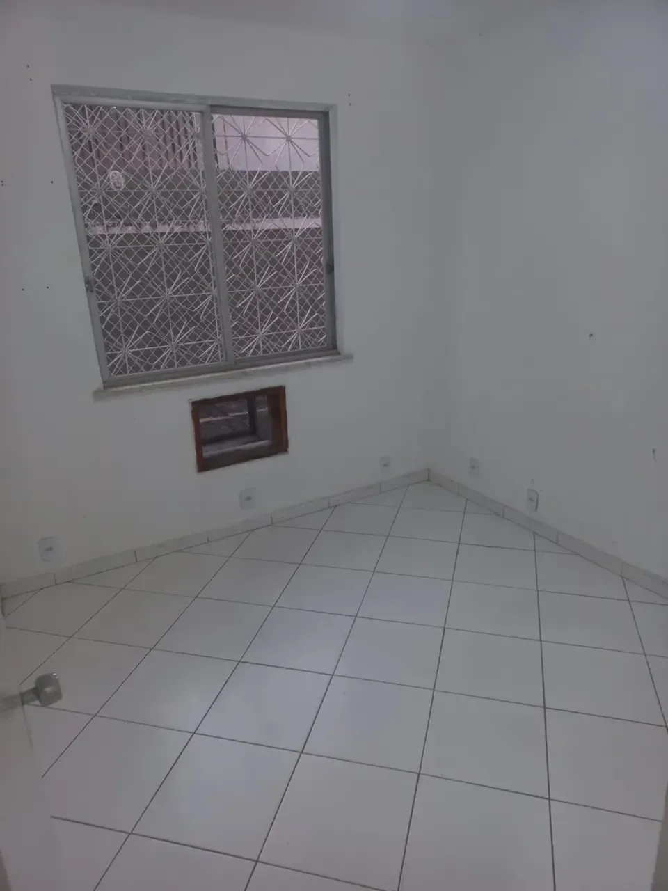 2-bedroom unfurnished apartment with 55 m² and laundry area — photo 6