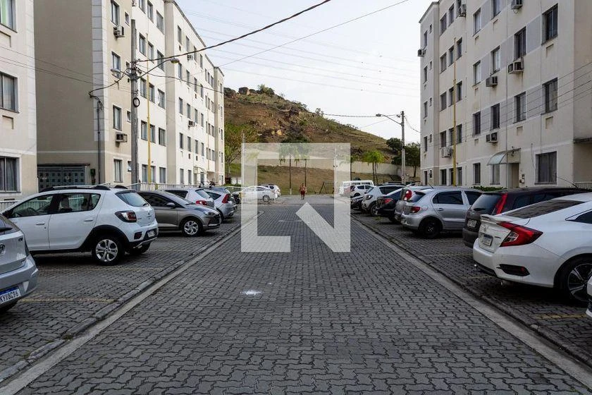 Apartamento de 2 quartos em condomínio com piscina — photo 23