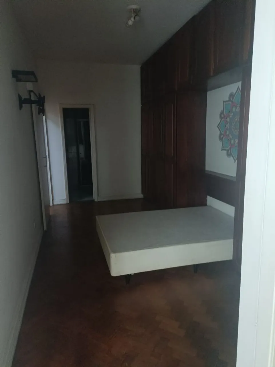 Apartment, 60 m², with wood or laminate floors — photo 3