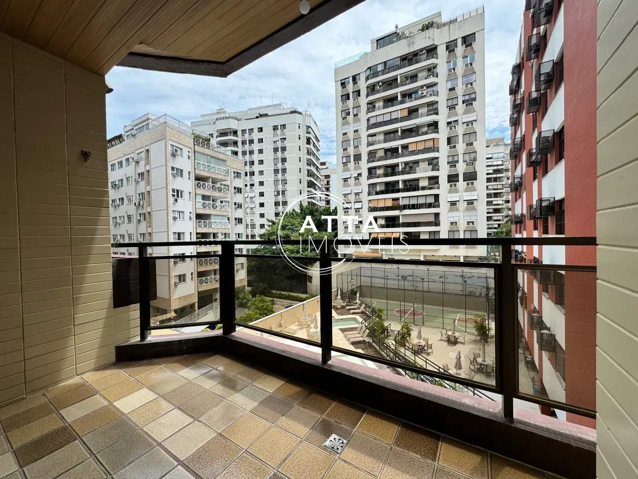Apartamento de 3 quartos em condomínio com sauna — photo 10