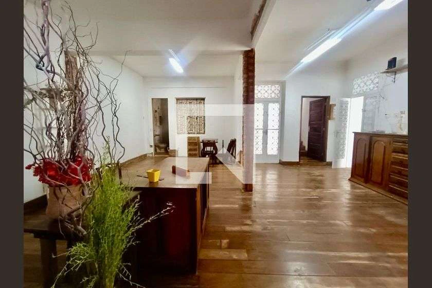 Unfurnished house with 2 bedrooms and private garden — photo 15