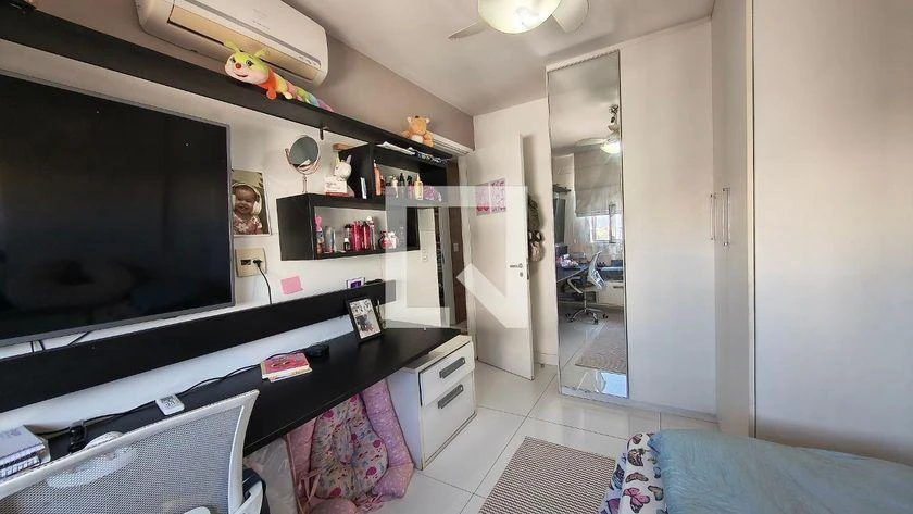Панорамные окна и 4 спальни: квартира 200 м² — photo 37