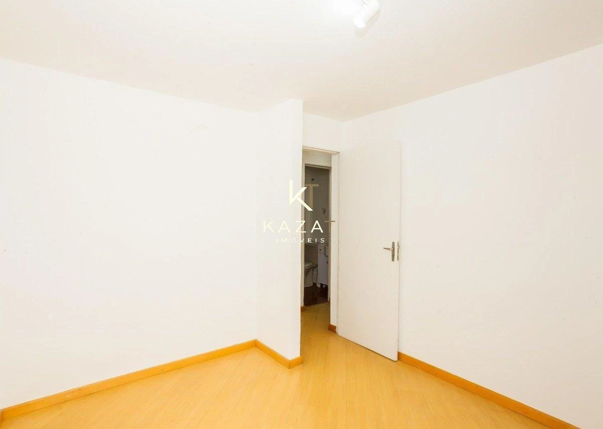 61 m² 3-bedroom apartment with balcony and laundry area — photo 30