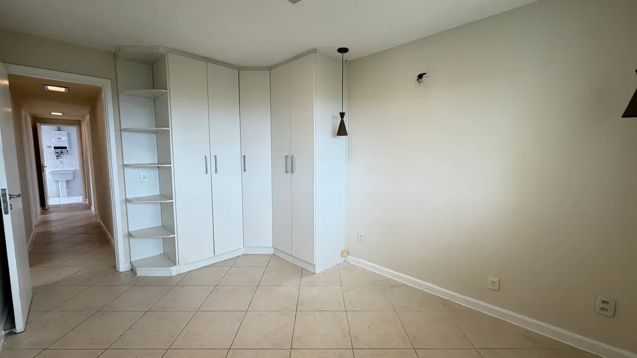 122 m² apartment with 3 bedrooms and garden views — photo 21