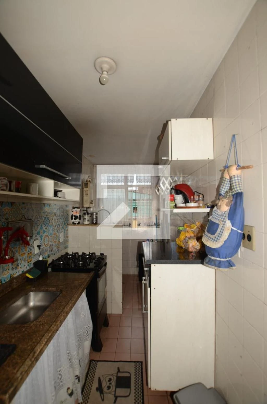 Затишна мебльована квартира з 3 кімнатами, 1 паркомісцем — photo 2