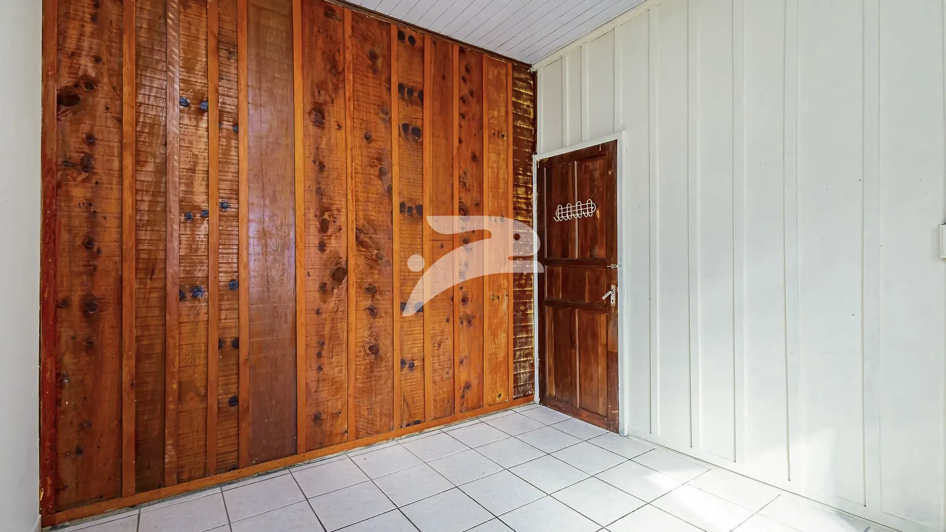 2-bedroom house with no parking, 50 m²