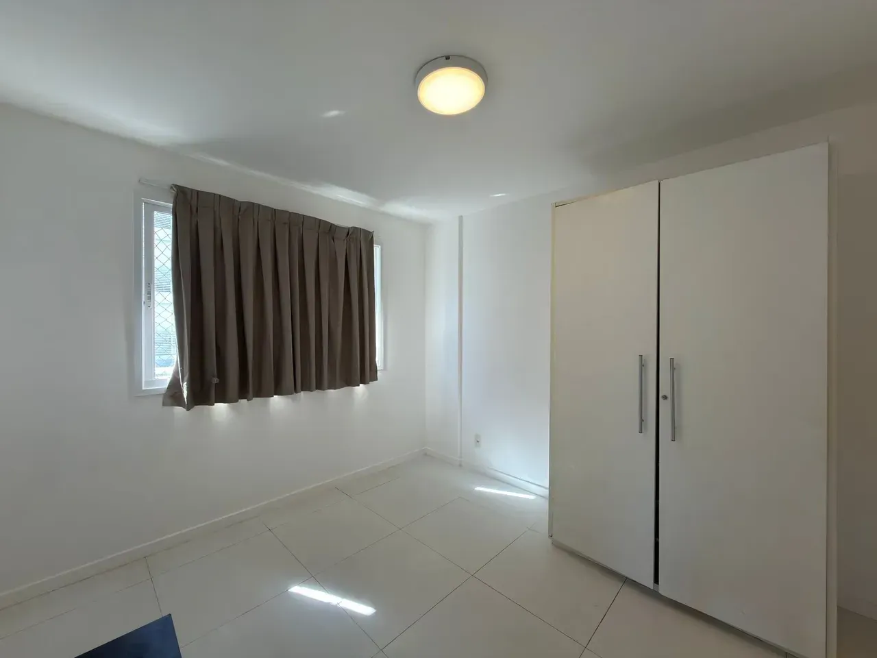 Furnished 3-bedroom apartment with 2 bathrooms and parking — photo 2