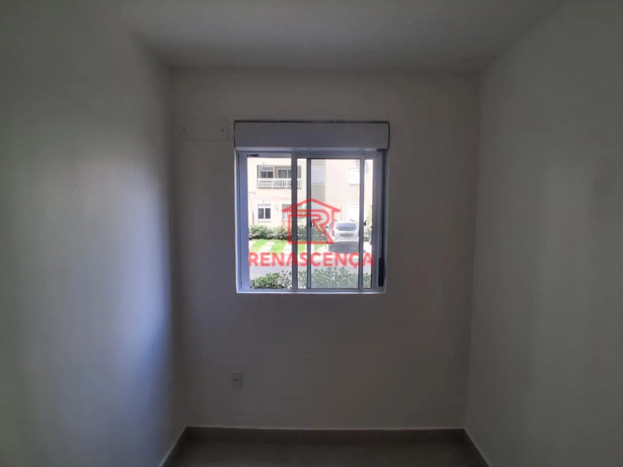 2-bedroom apartment in a building with a pool — photo 11