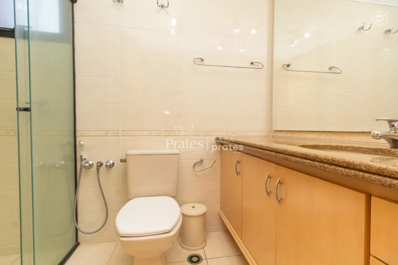 121 m² rental apartment with 3 bedrooms — photo 18