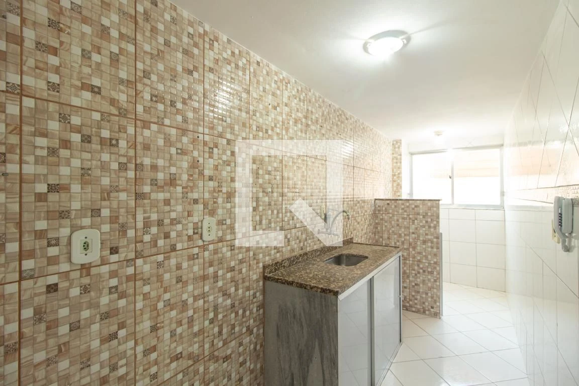 Apartamento de 1 dormitorio con cocina a gas cerrada — photo 2