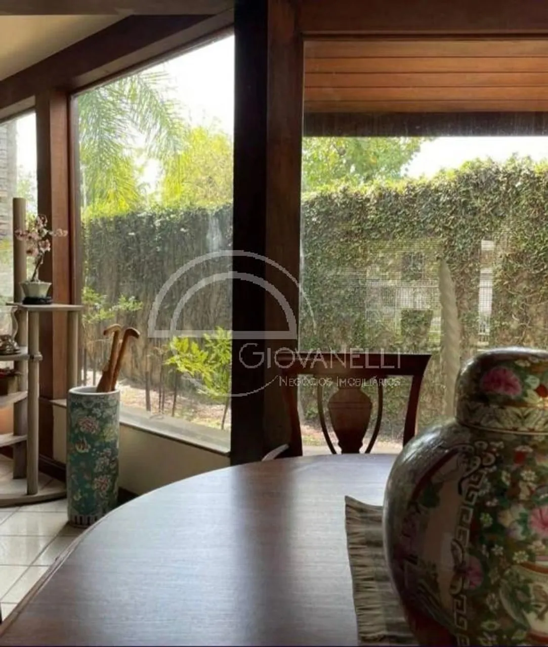 Furnished residential house with 4 bedrooms and 4 bathrooms — photo 18