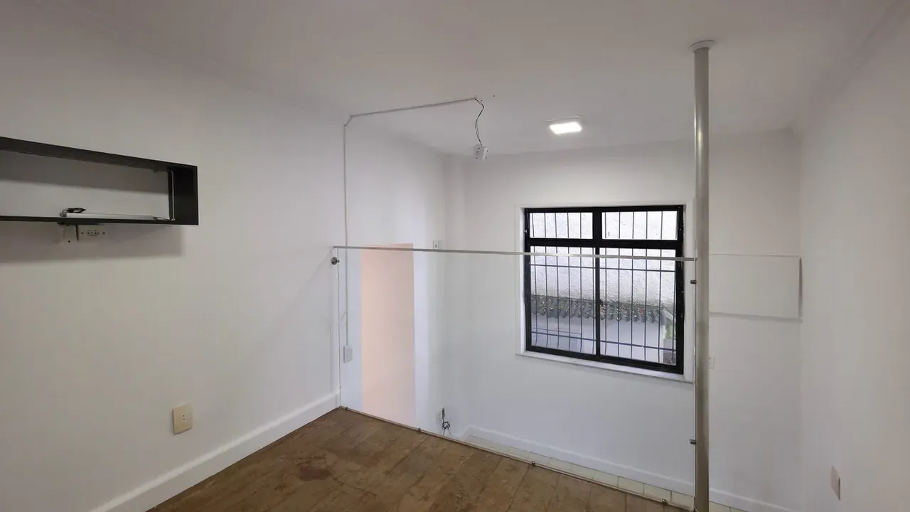 One-bedroom apartment with a home office in Rio de Janeiro — photo 17