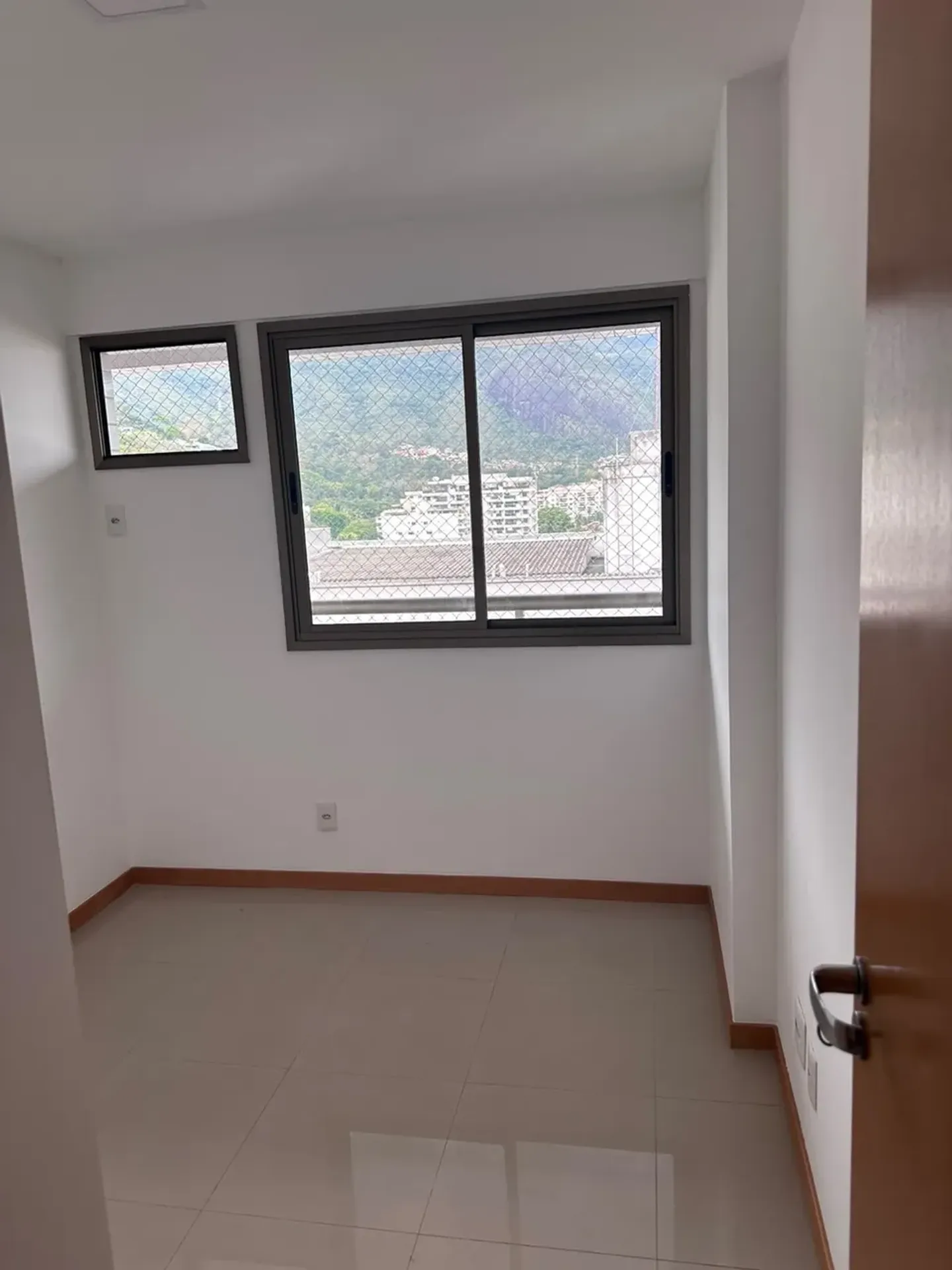 3-bedroom apartment with 3 bathrooms on the 7th floor — photo 18